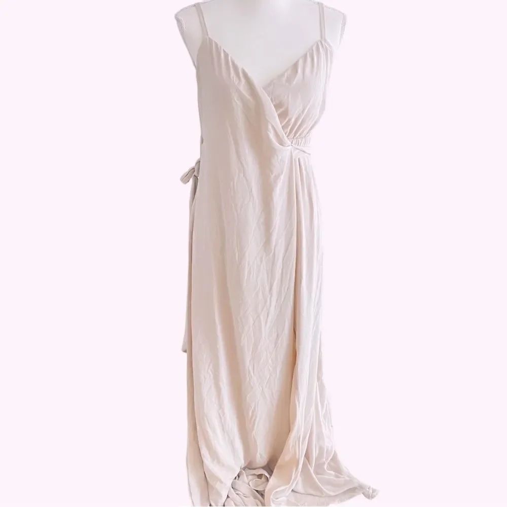 Show Me Your MuMu Wrap Gown Size Small